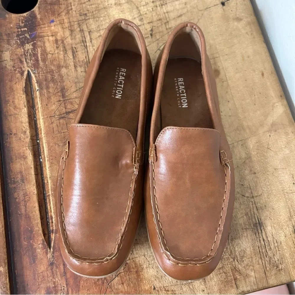 Kenneth Cole Reaction Brown Faux Leather Loafers Men's 5 Great Used Condition